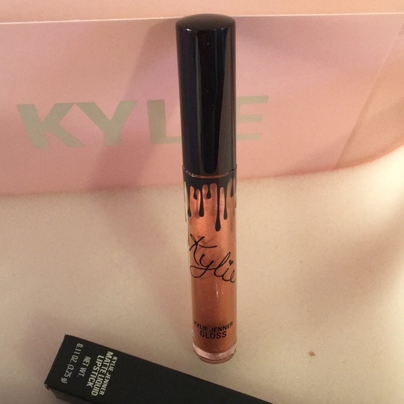 CUPID | Kylie lip Gloss - Picture 4 of 4